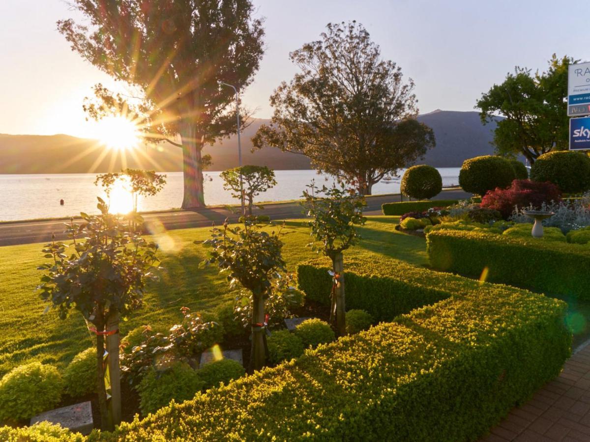 Radfords On The Lake Те-Анау Экстерьер фото